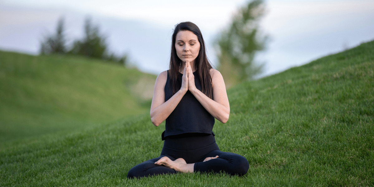 Digital Detox Made Easy: The 5-Minute Meditation Trick