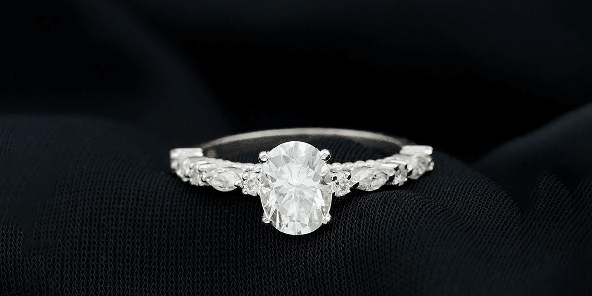 Eco-Friendly Love Rosec Jewels Moissanite Rings (3)