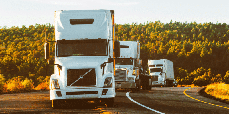 How to Choose the Right Semi Truck Storage Facility for Your Needs