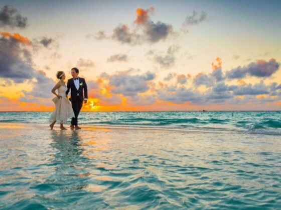 Romantic Hidden Photo Spots for NYC Weddings
