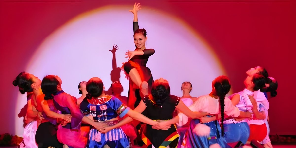 Finding Harmony Between Tradition and Innovation An Interview with Choreographer Grace Chunmei Yin